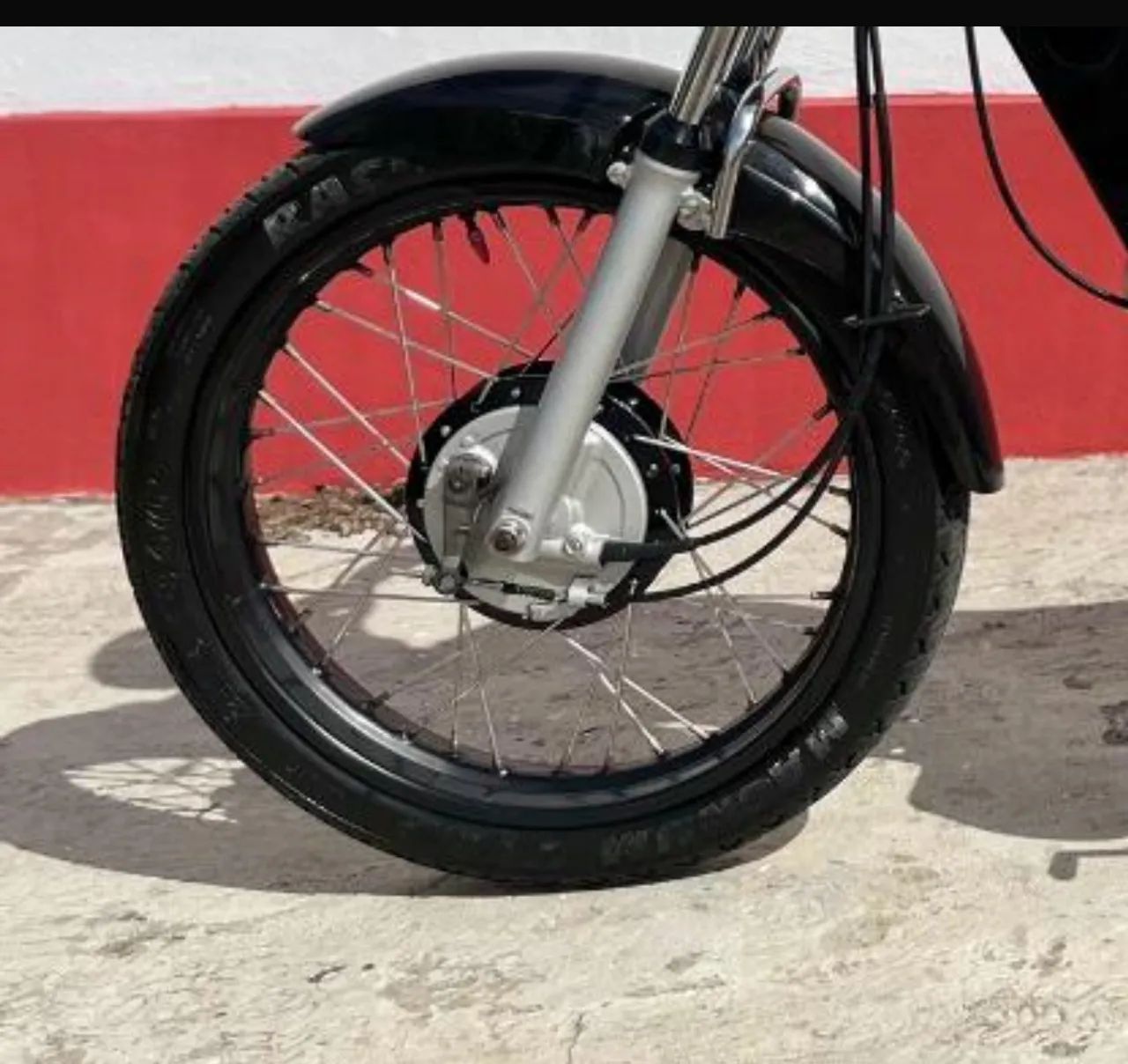 Roda de Moto dianteira - Aro 18
