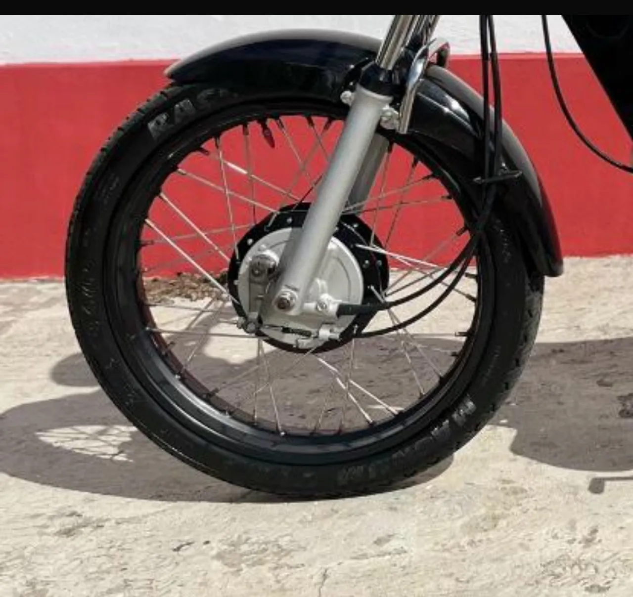 Roda de Moto dianteira - Aro 18