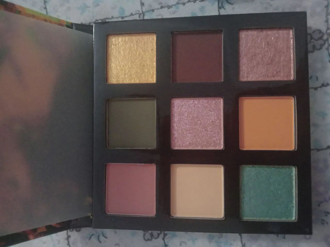 Paleta de Sombras Avon Ultra Color Earths - Foto 4