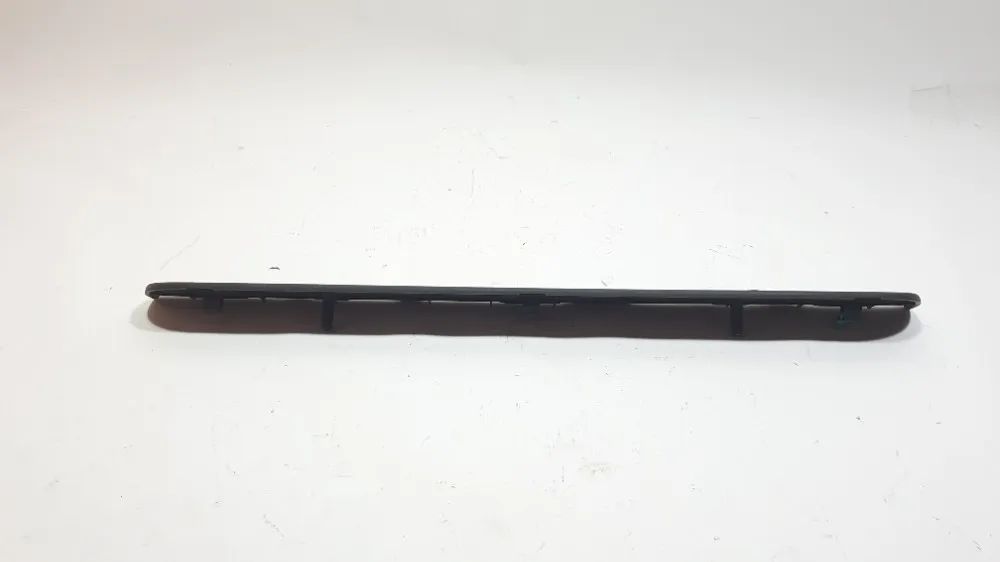 Soleira dianteira direita Toyota Rav4 2007 a 2011 - Foto 4