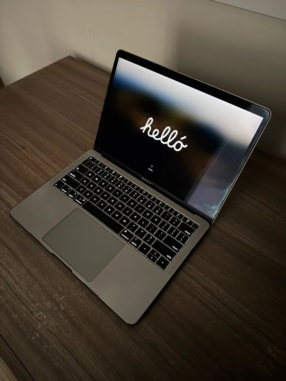 【ヒビスケ】MacBook Air 13インチ Retina (2018) MacBook Air (Retina, 13 polegadas, 2018) - Especificações técnicas