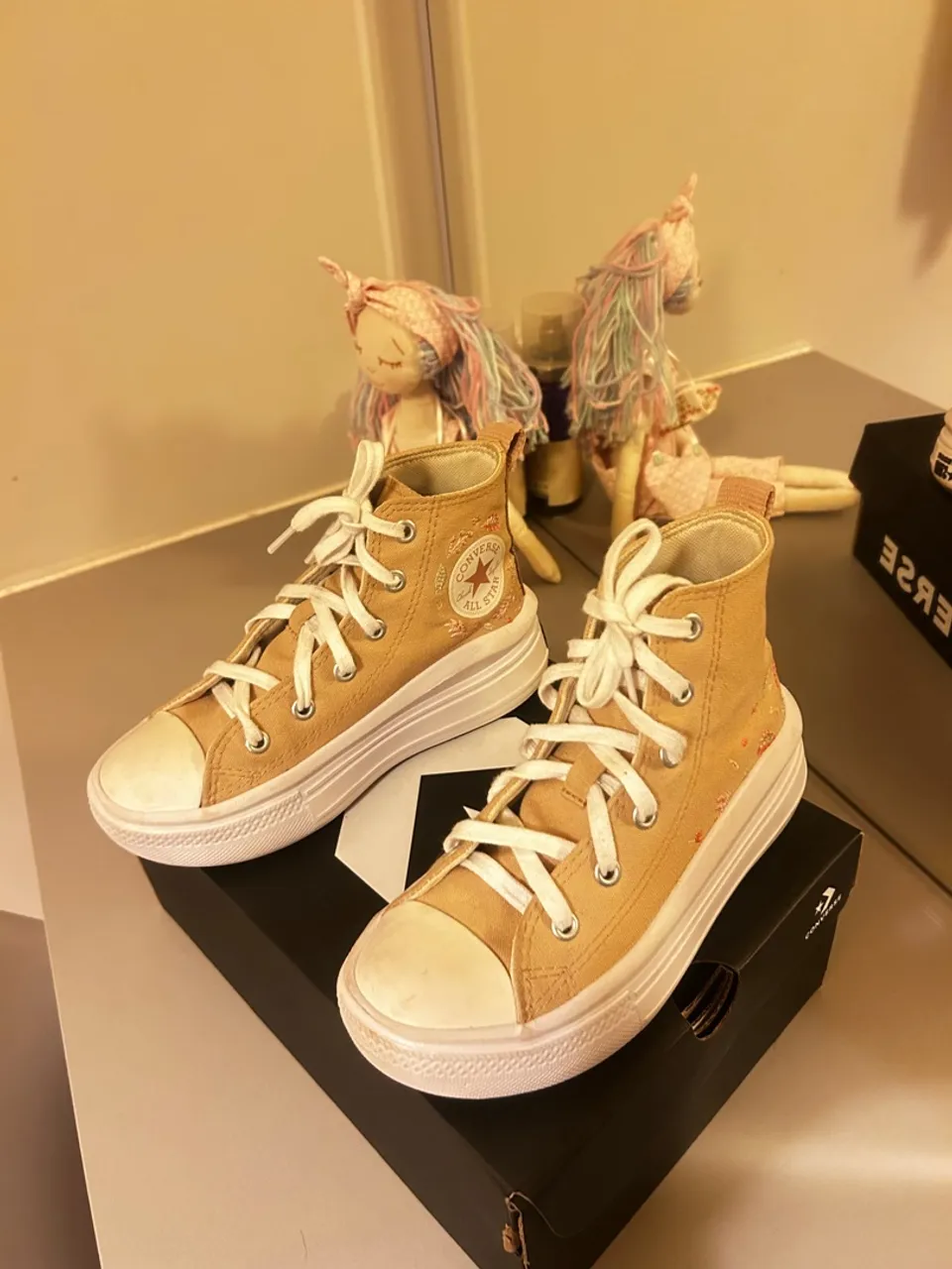 chuck taylor all star move woodland bege bordado