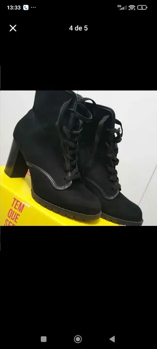 Botas Femininas de Couro - Preta