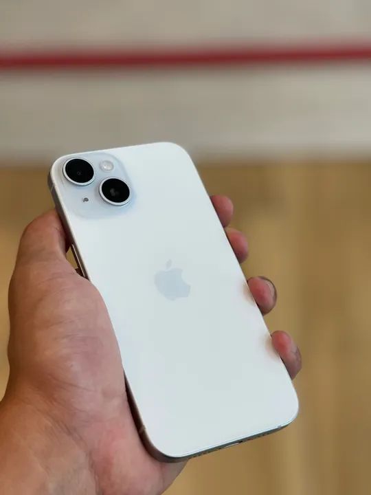 iPhone 15 128gb Semi Novo 88%
