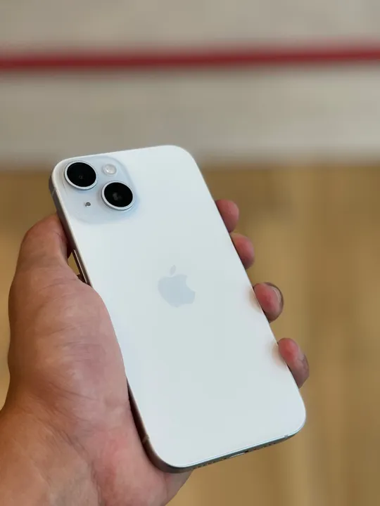 iPhone 15 128gb com garantia Apple até Agosto