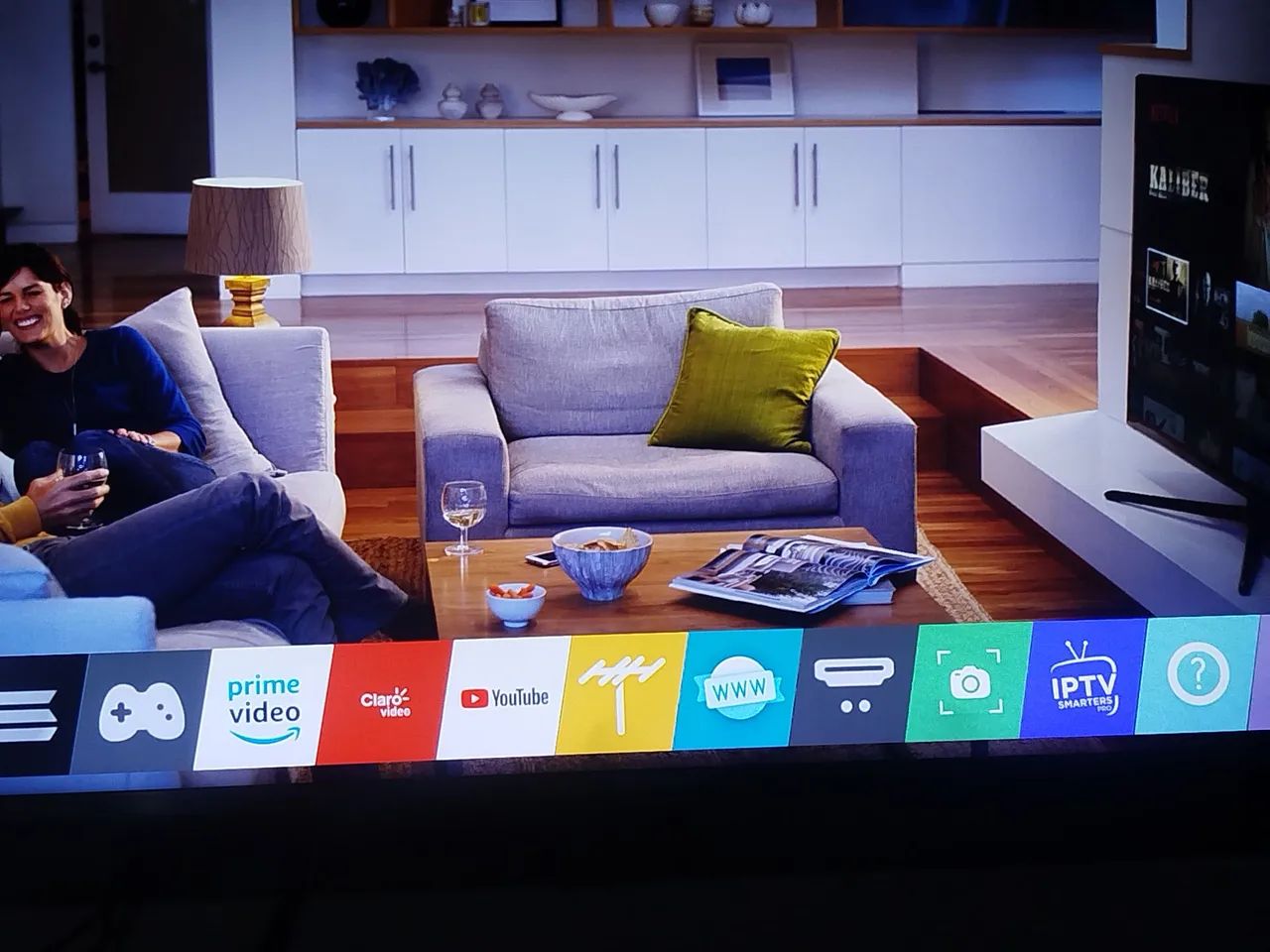 TV Smart com dois 3d