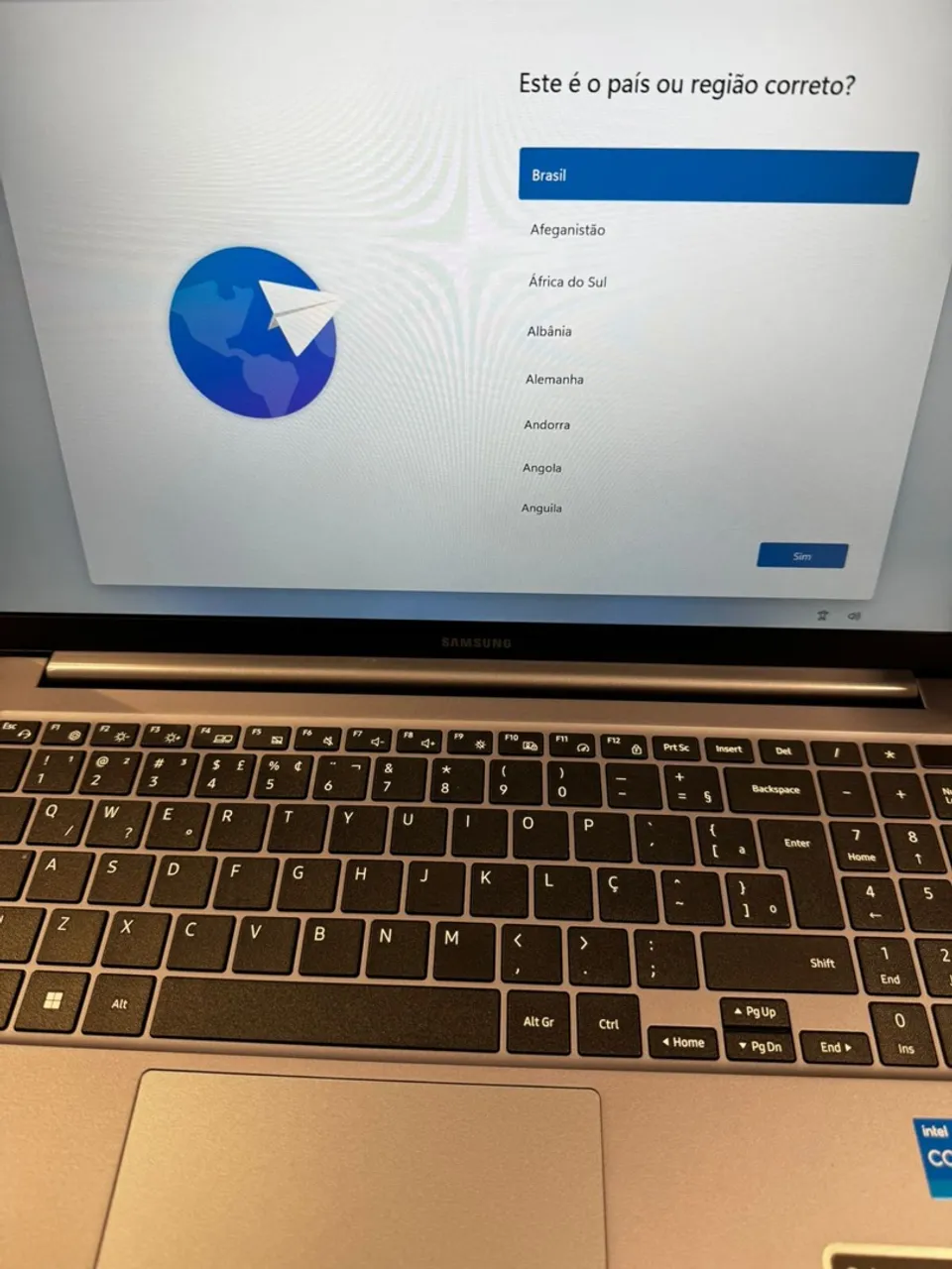 Notebook Samsung Book 4