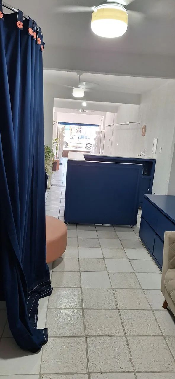 Alugo loja no centro de Lauro de Freitas,  perto das americanas. 