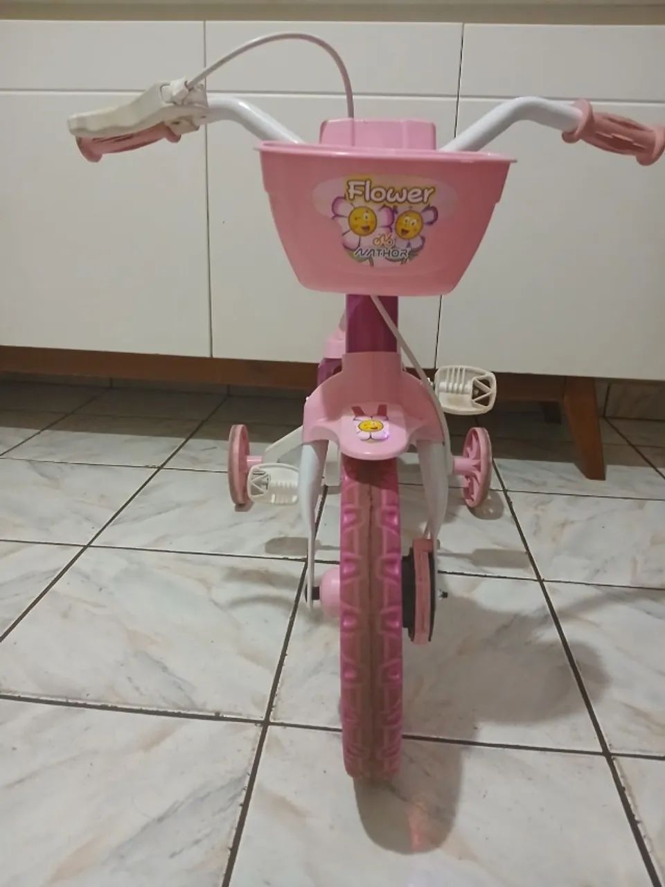 Bicicleta Infantil Menina Aro 12 Freio Tambor com cestinha - Foto 2