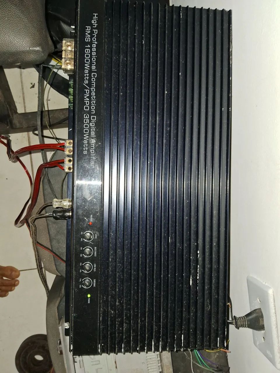 Modulo roadstar 1600d  3500w digital  1 , 2 e  4ohms  - Foto 2