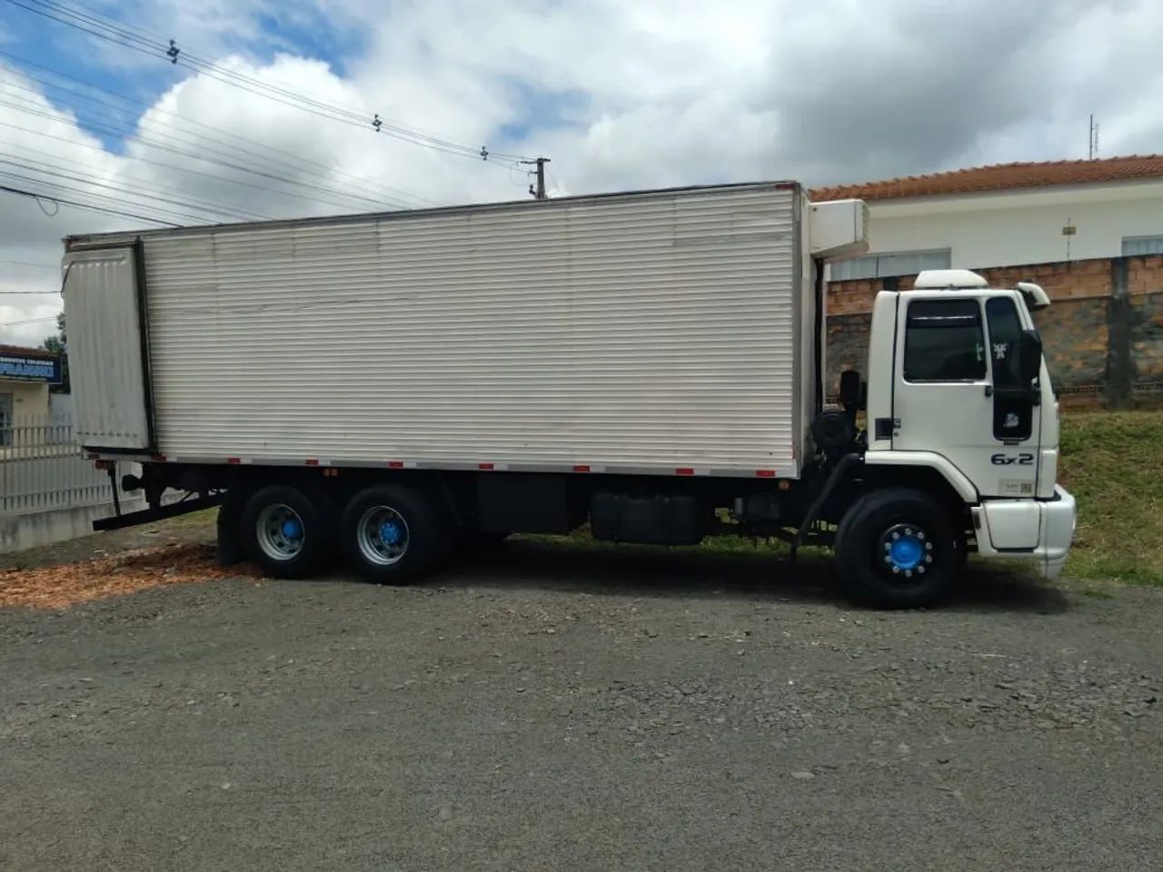 Cargo 2422 câmara fria gancheira frigorífico 