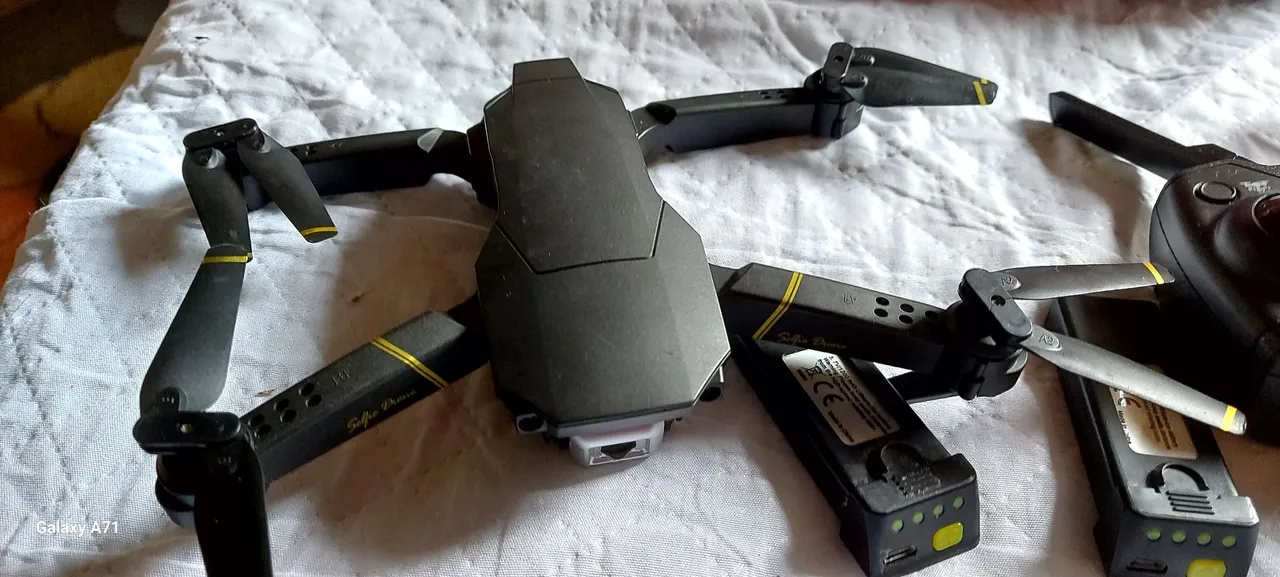 Drone Selfie Dobrável com Câmera HD