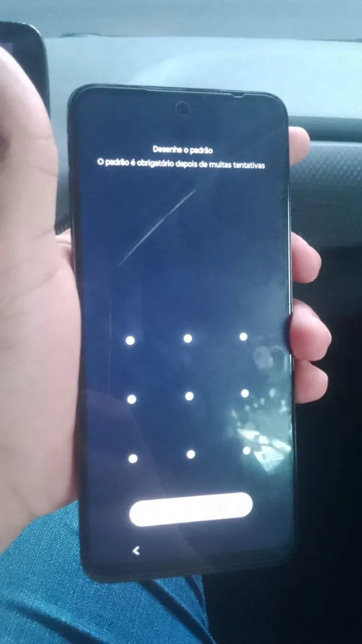 Motorola G34 novo , com caixa e tudo carregador original . Chama 