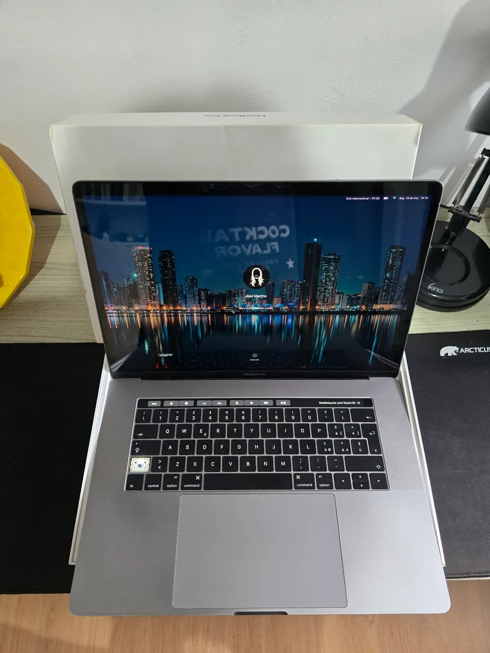 Macbook Pro 2016 15' - LEIA O ANÚNCIO