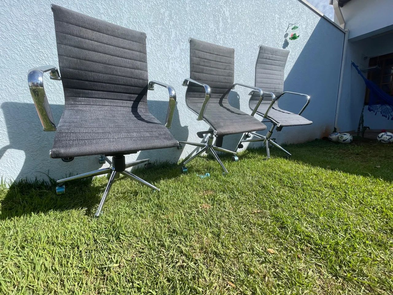 3 Cadeiras de Escritório Giratórias com Rodinhas - Foto 2