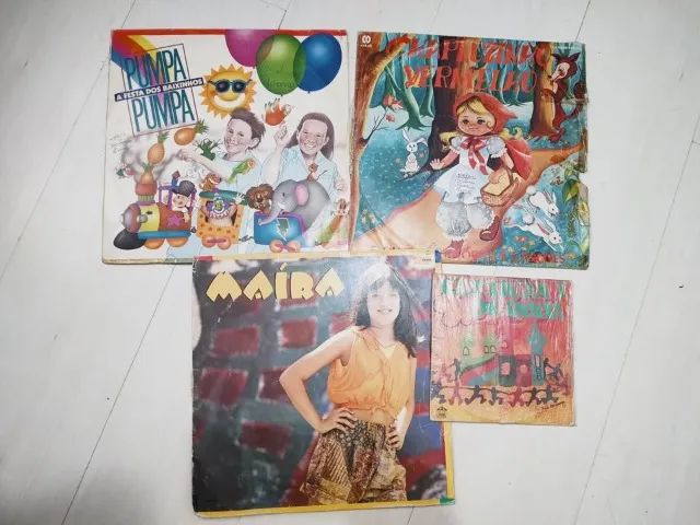 Lote de antiguidades Disco Vinil mais alguns discos - Foto 5