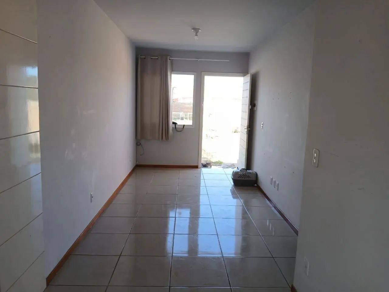 Casa com 02 quartos e 02 vagas no Bairro Costa Gama - Foto 2