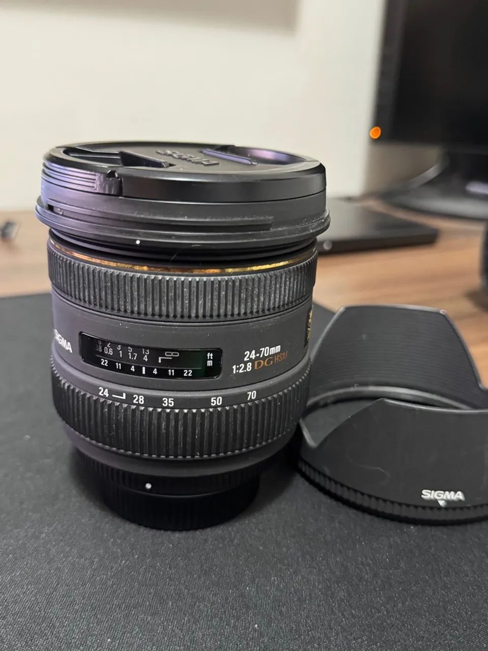 Lente Sigma P/ Nikon 24-70mm  F/ 1: 2.8 Dg Hsm - Foto 2