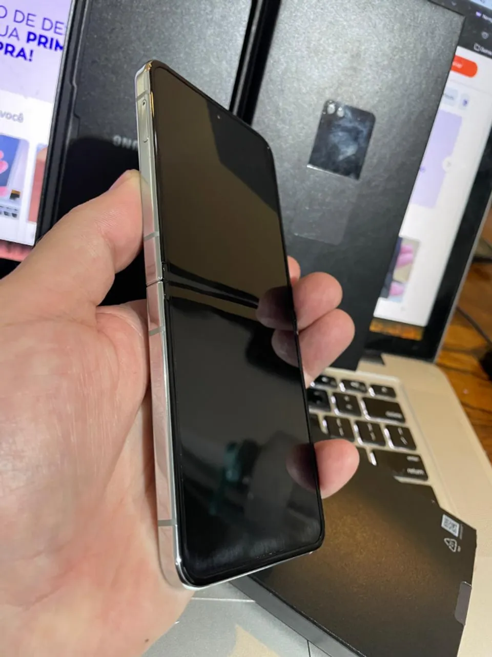 Samsung Z Flip 5 Novo Garantia Fábrica - Troco e parcelo - No centro de BH