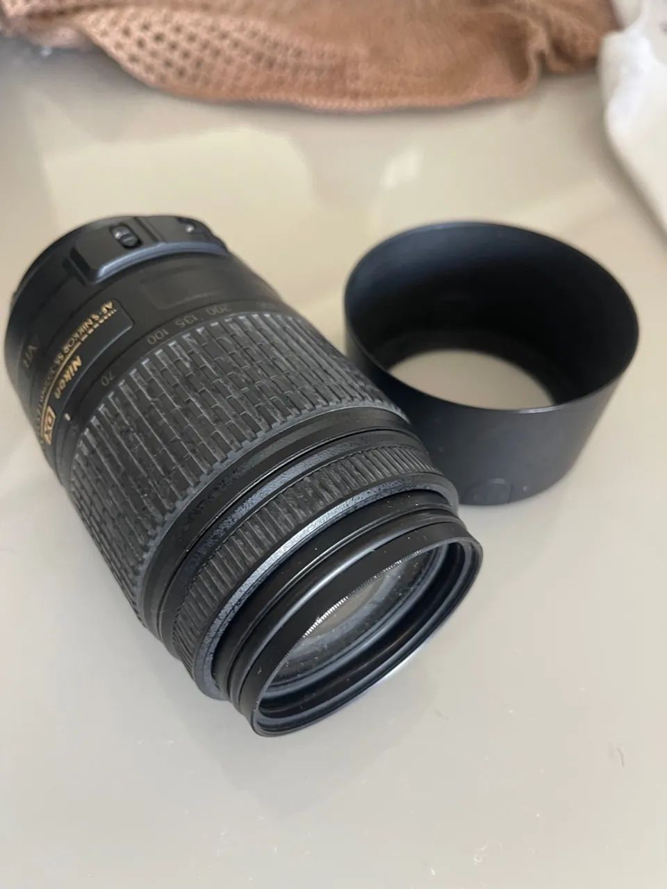 Lente Nikon AF-S NIKKOR 55-300mm f/4.5-5.6G ED - Foto 2