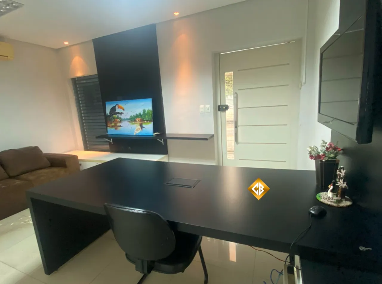 Alugo casa comercial -centro Cuiabá