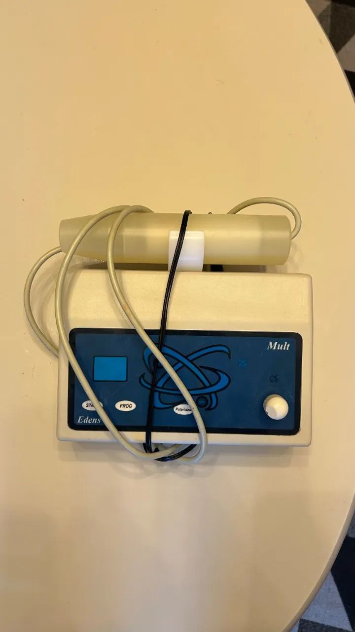 Aparelho de eletroterapia de alta frequência 