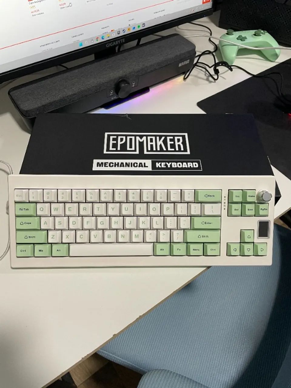 Teclado Mecanico Epomaker Shadow X
