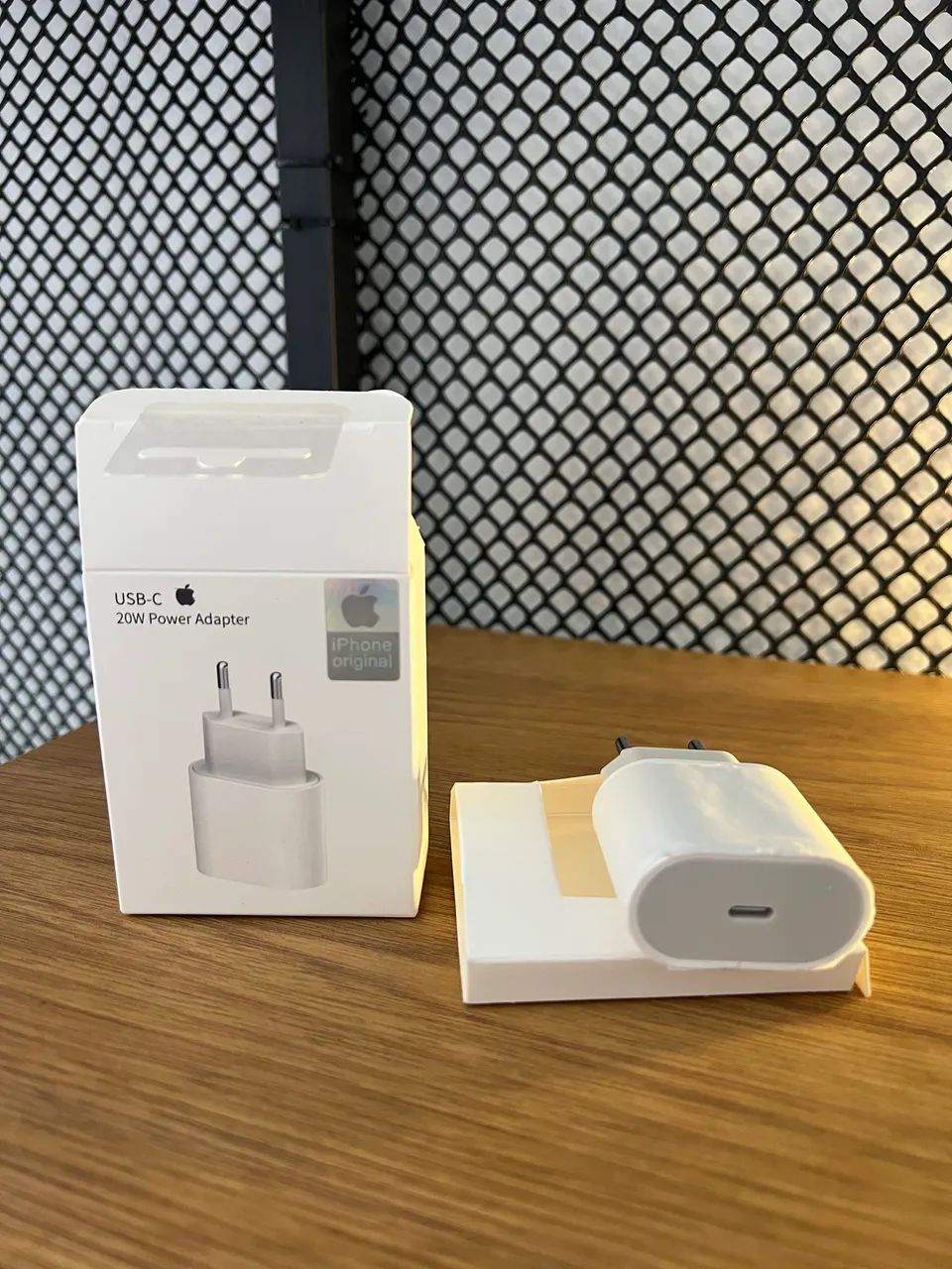 Carregador Fonte IPhone IPad Turbo Usb-c 20w - Foto 3