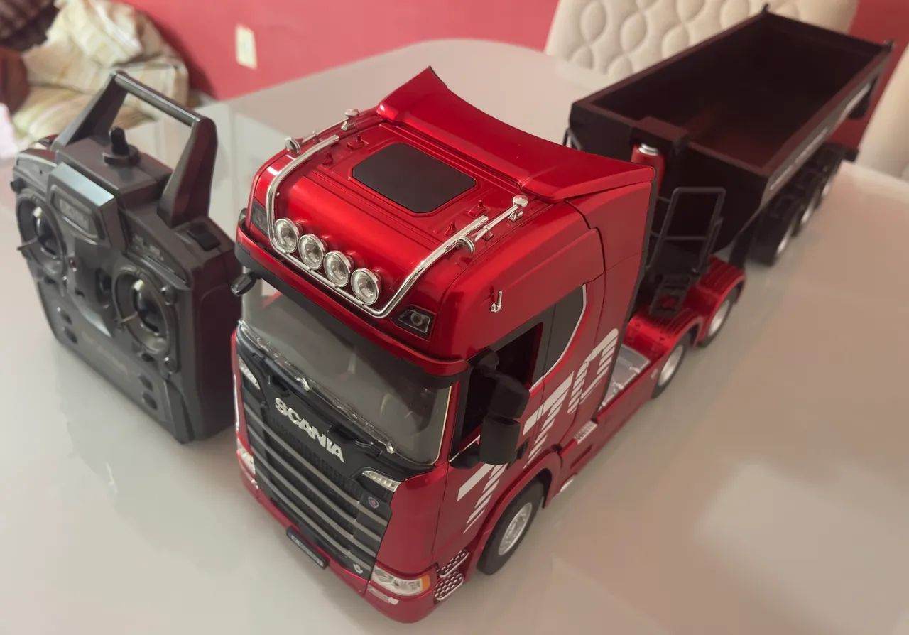 Scania 770 controle remoto caçamba  - Foto 4