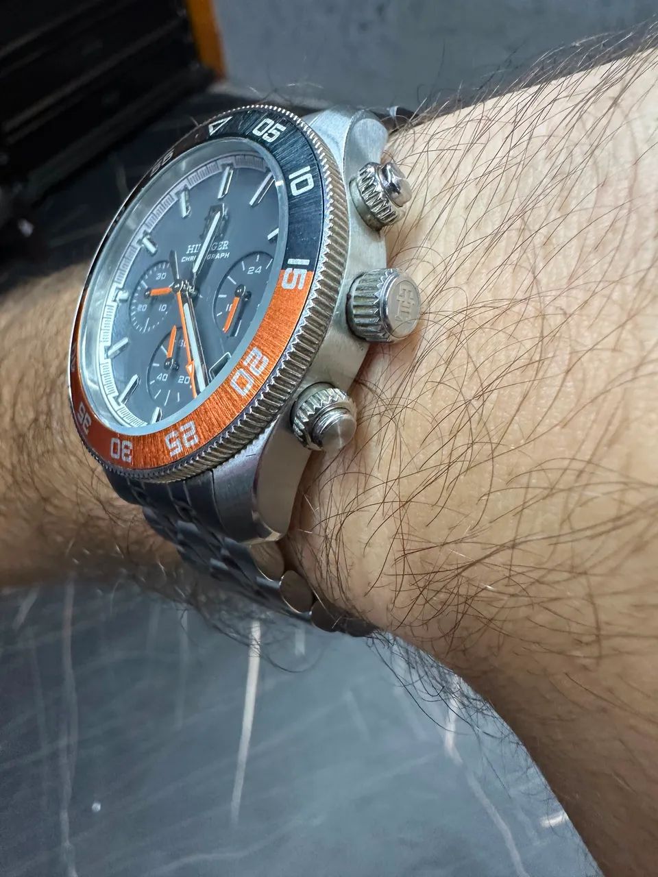 Relógio Tony hilfger chronograph aço original  - Foto 2