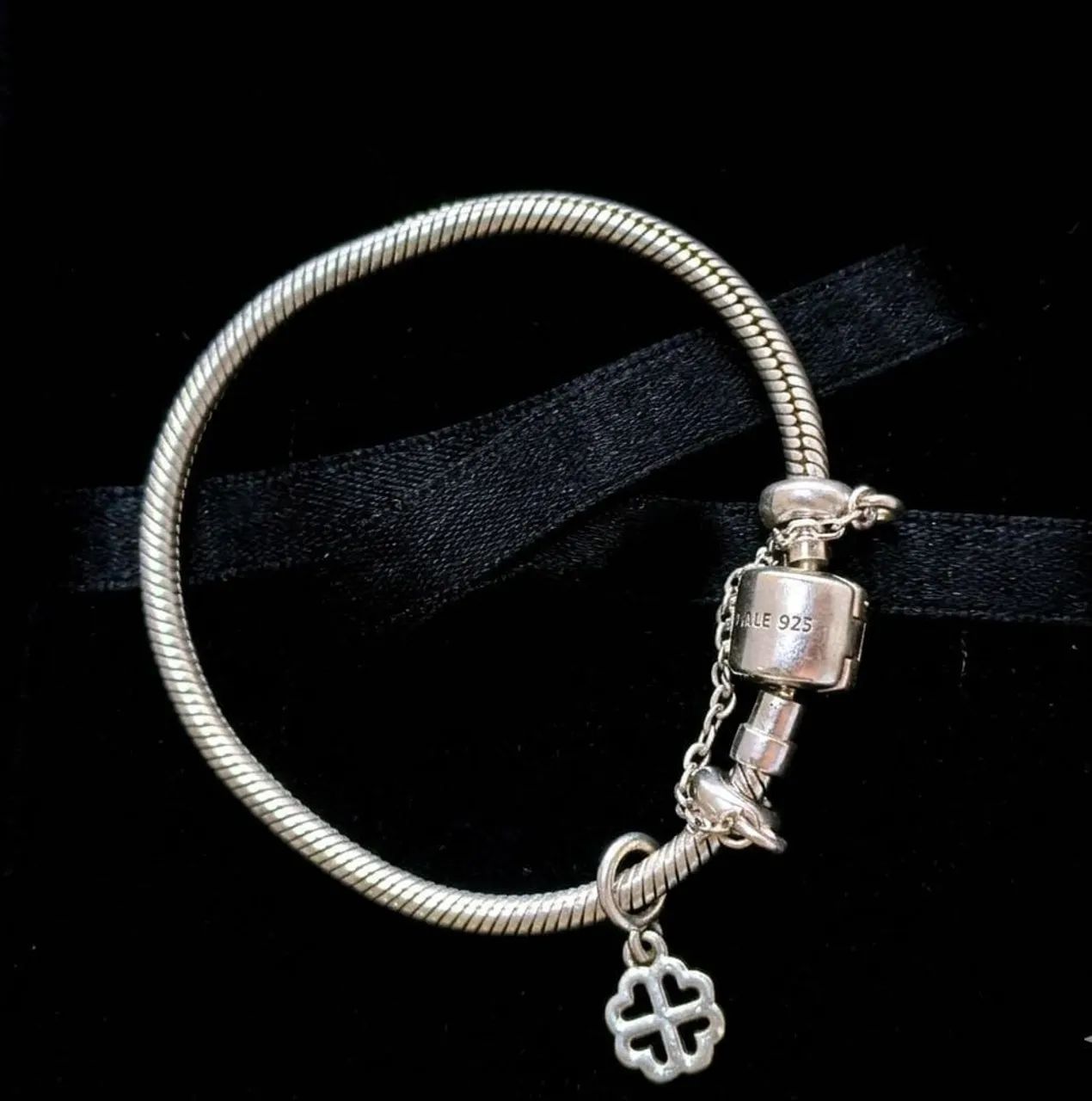 PULSEIRA PANDORA