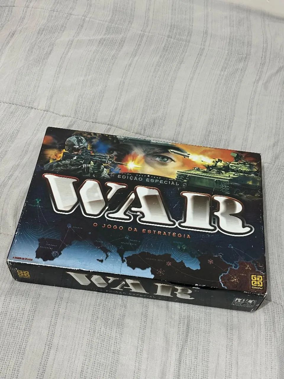 Jogo de tabuleiro WAR edição especial - Foto 4