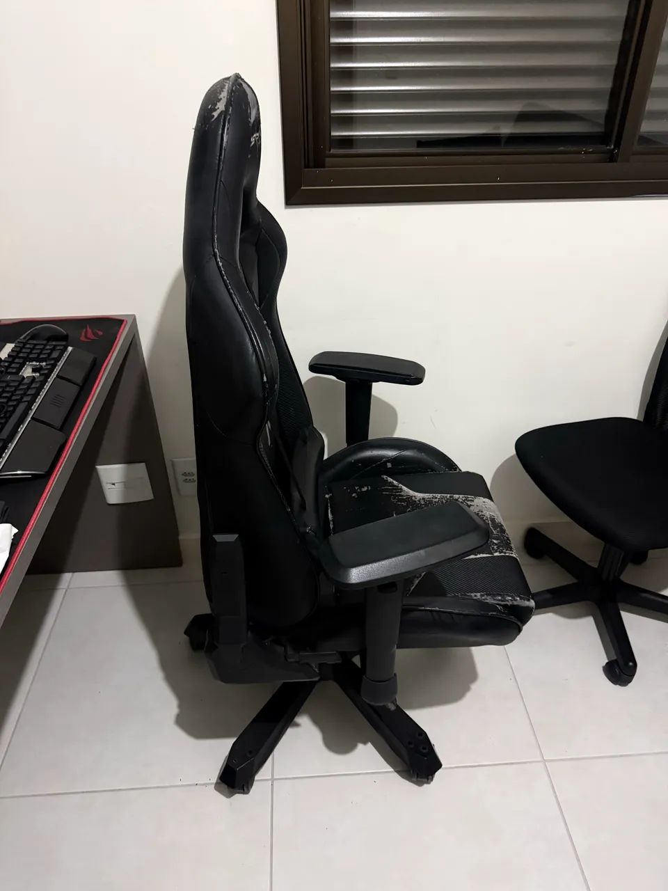 Cadeira Gamer DXRacer King - Foto 2