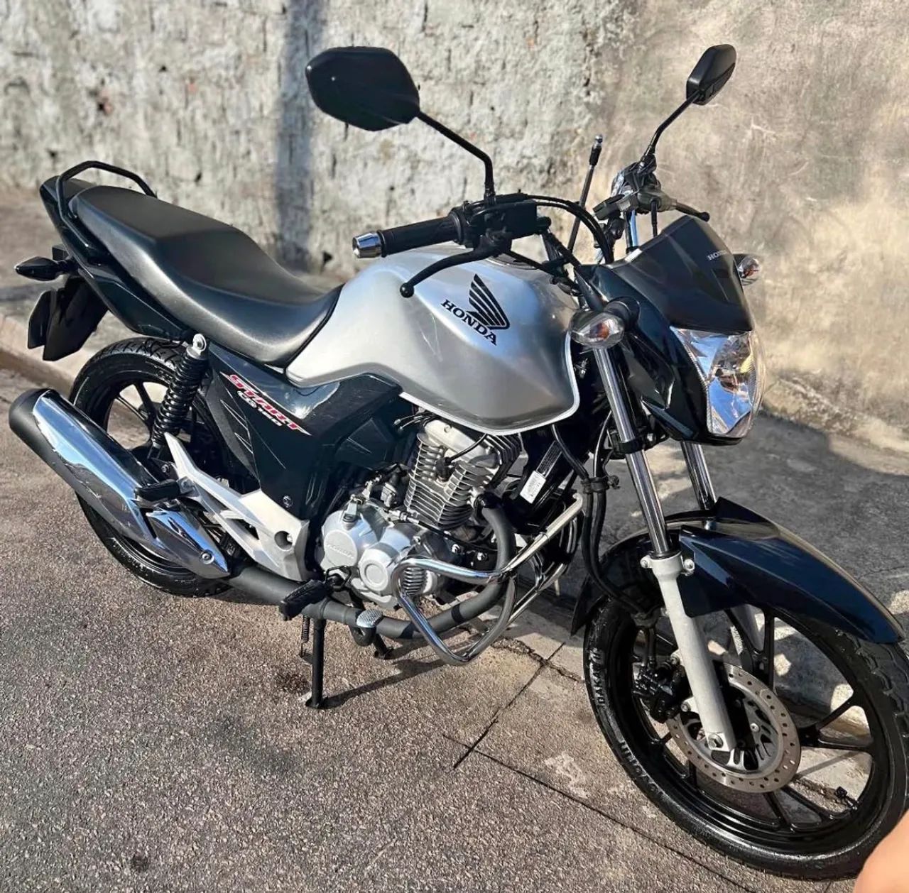 Vendo moto 