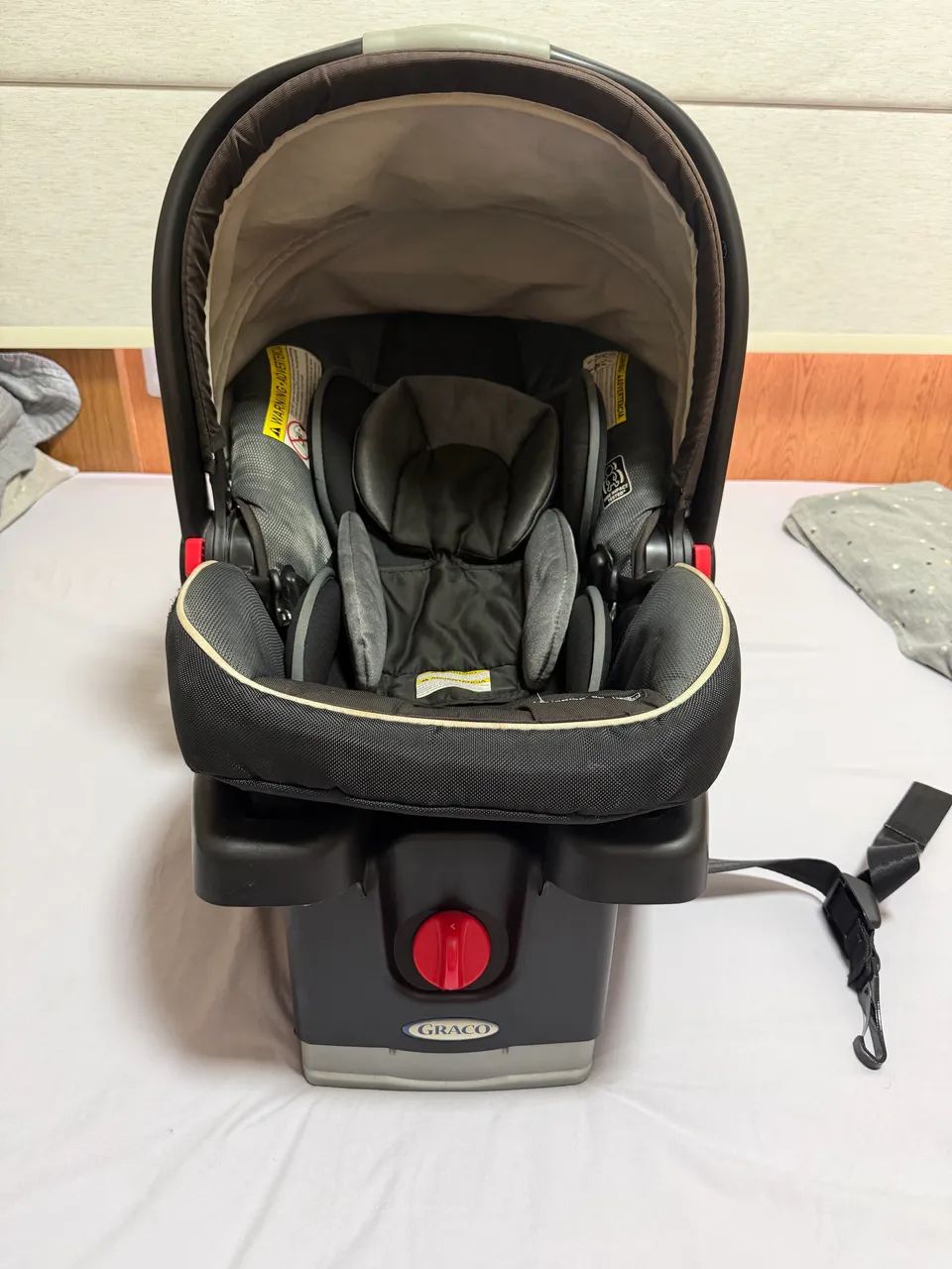  Bebê Conforto Graco SnugRide 35 Click Connect + Base - Foto 2