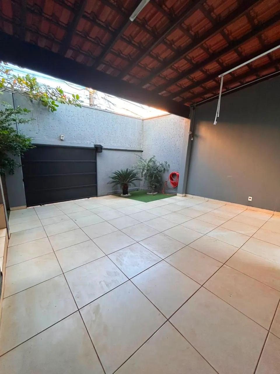 Casa bairro tabajaras próximo praia clube 