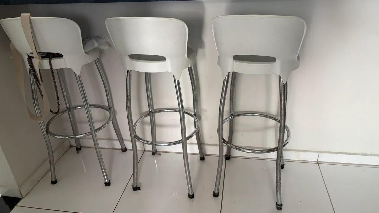 Banquete alta branca 