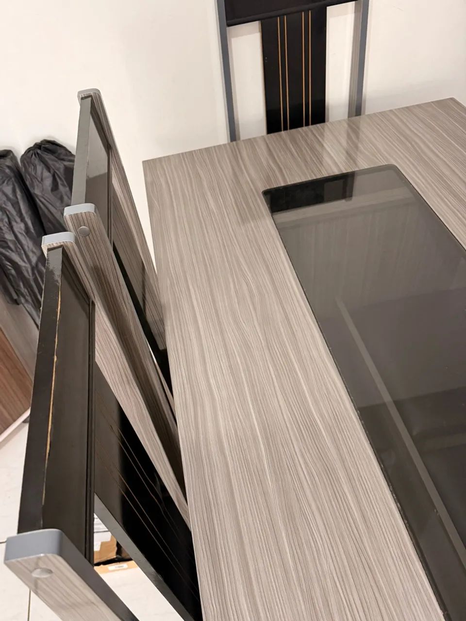 Mesa 6 cadeiras 