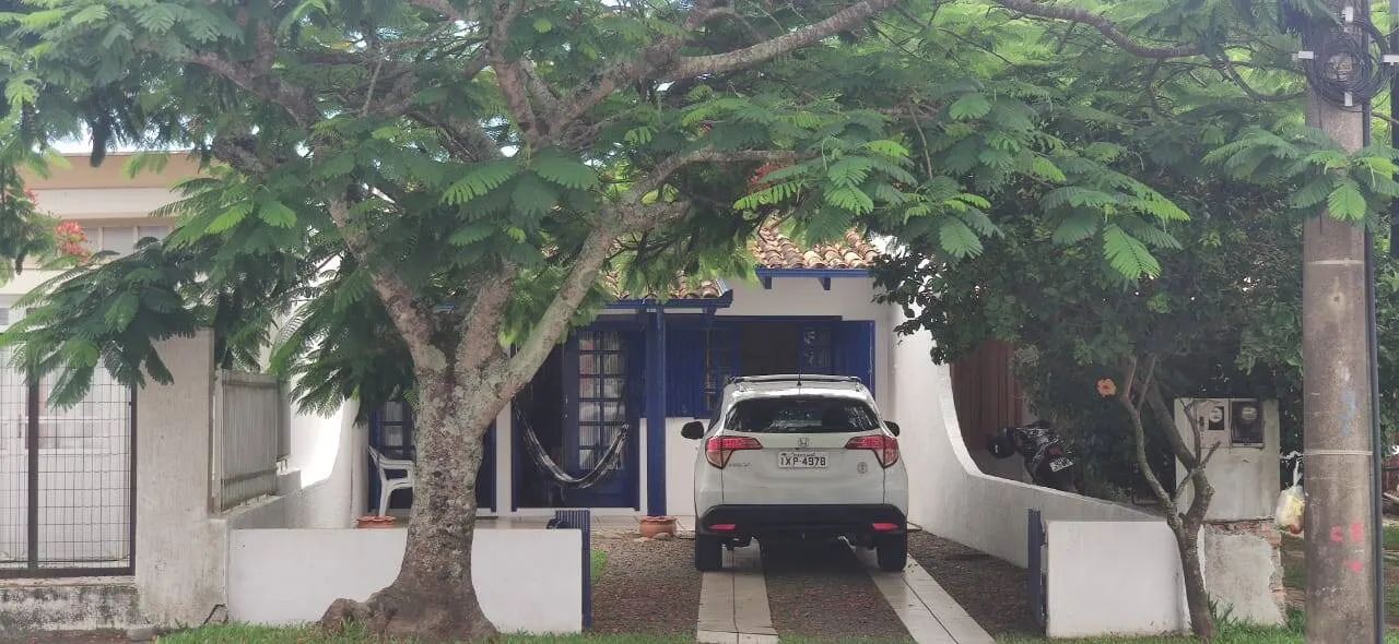 CASA COM LOCALIZAÇÃO PRIVILEGIADA - Foto 4