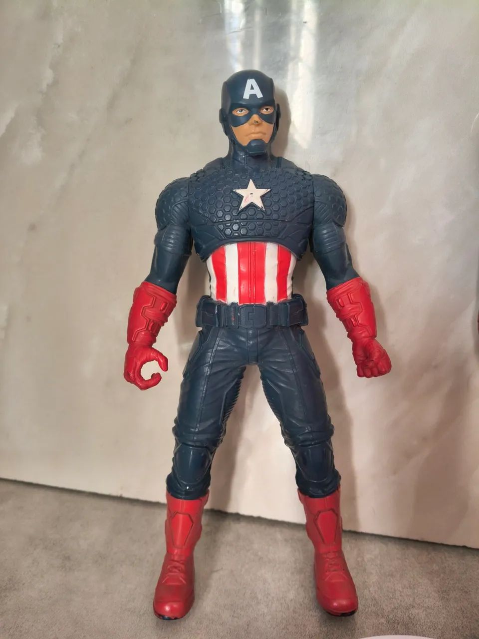 Bonecos Capitão América e homem de ferro - Foto 3