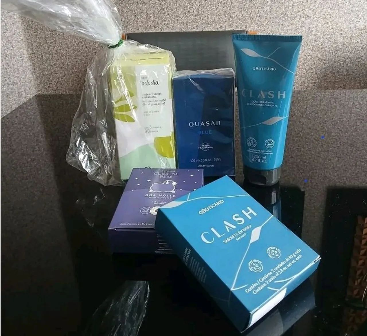 Combo Masculino Premium com Perfumes e Cuidados Pessoais - Foto 3