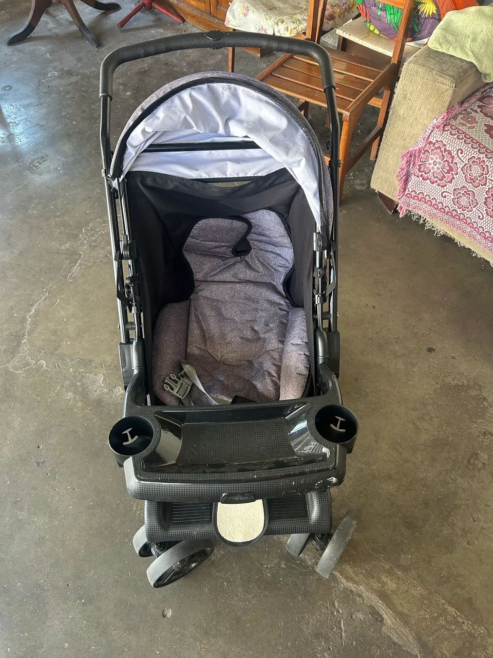Vendo carrinhos em ótimo estados  - Foto 5