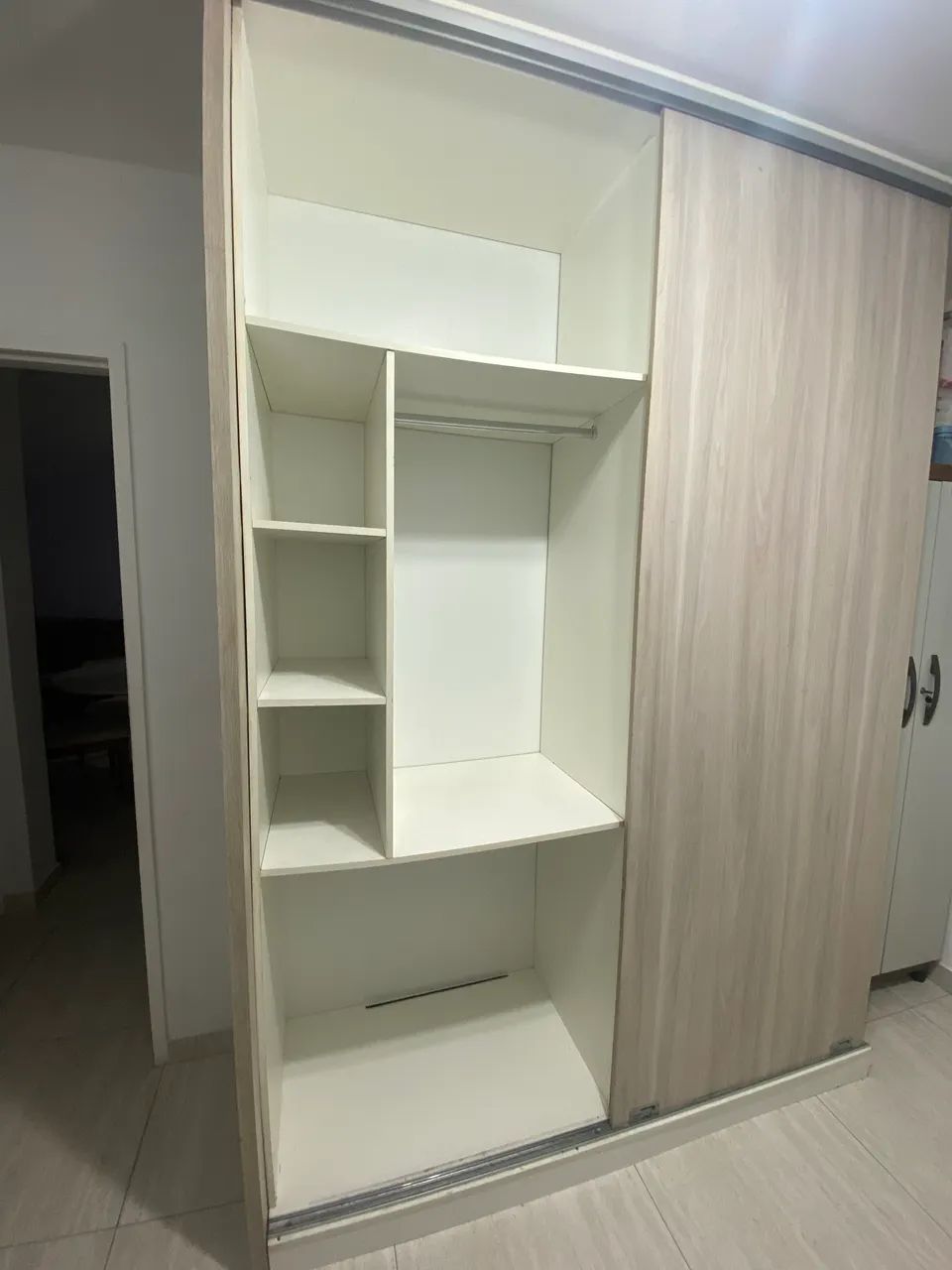 Guarda- Roupa  - Foto 2