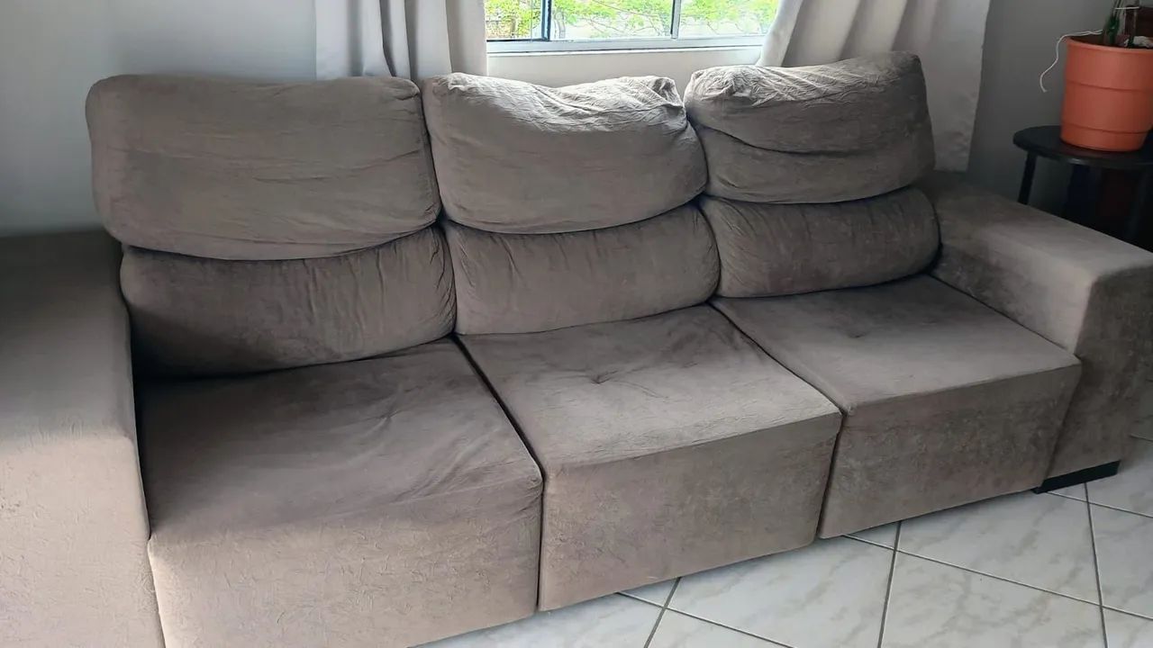 Sofá retrátil 3 lugares 