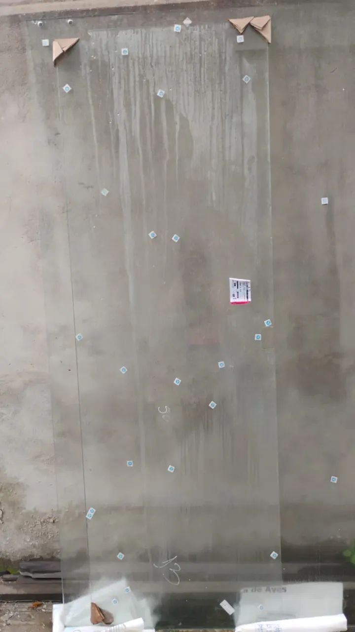 2 portas de vidro blindex . 1.000,00