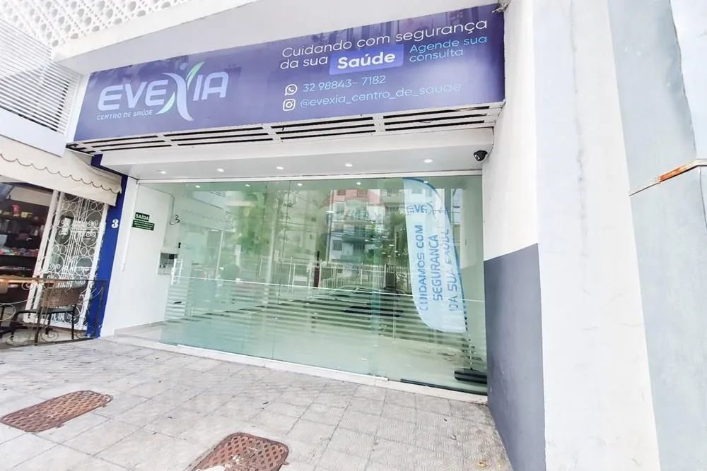 Loja ampla reformada com 150m2 na Rua Sampaio, Granbery