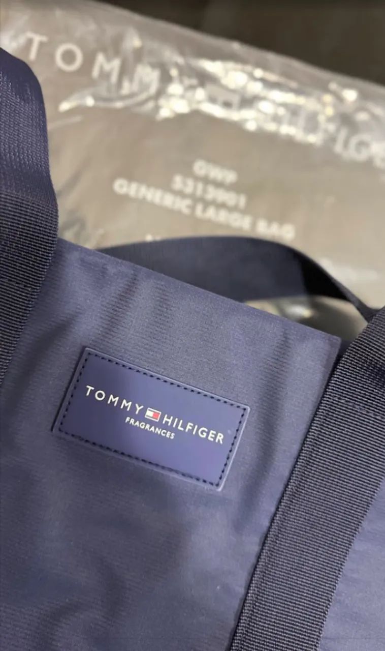 bolsa esportiva / mala de viagem, tommy hilfiger, azul, original, nova, NUNCA USADA! - Foto 3