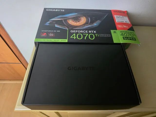 Placa de Vídeo Gigabyte Geforce Nvidia Rtx 4070 Ti Super Windforce Oc 16 Gb - Foto 2