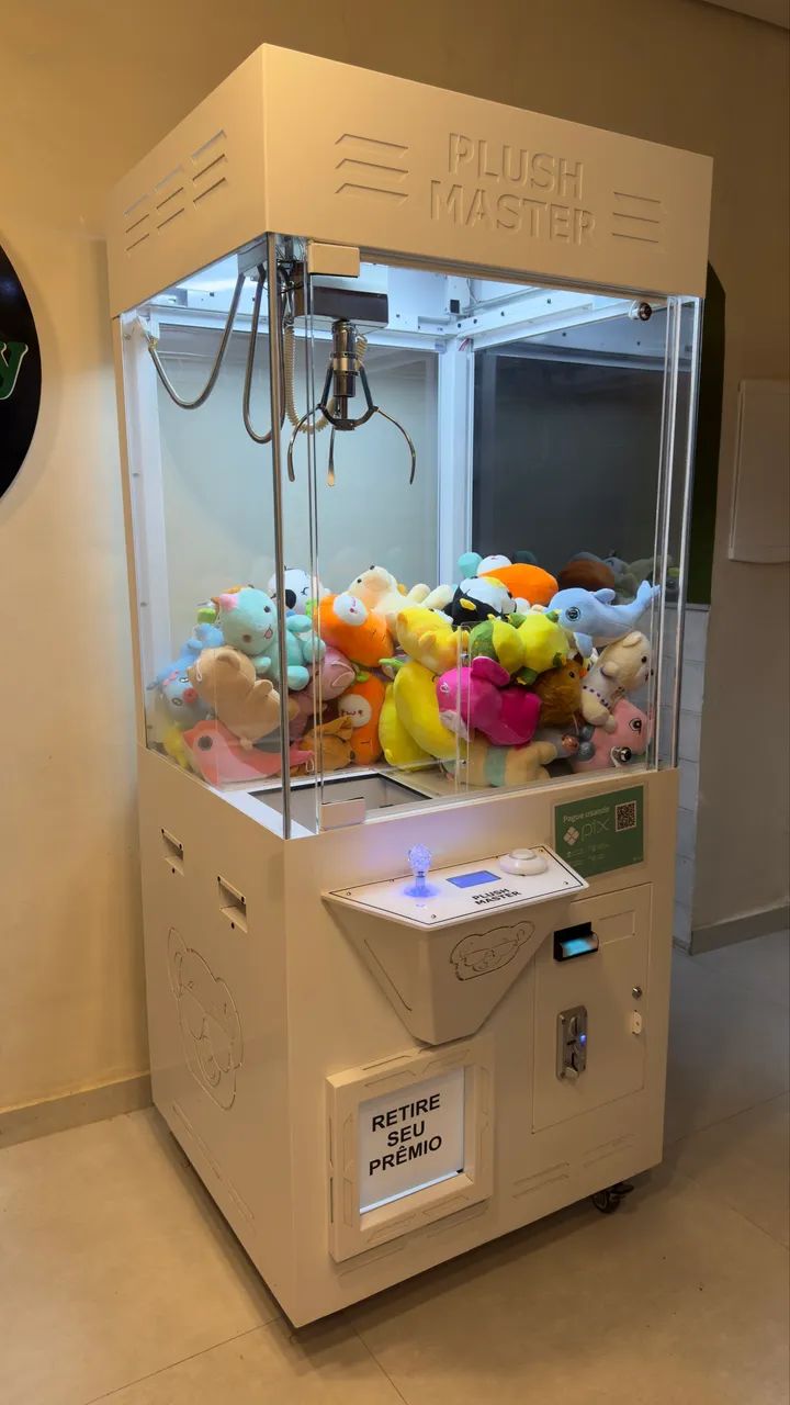 Máquina de Pelúcias Plush Master em Ótimo Estado - Foto 3