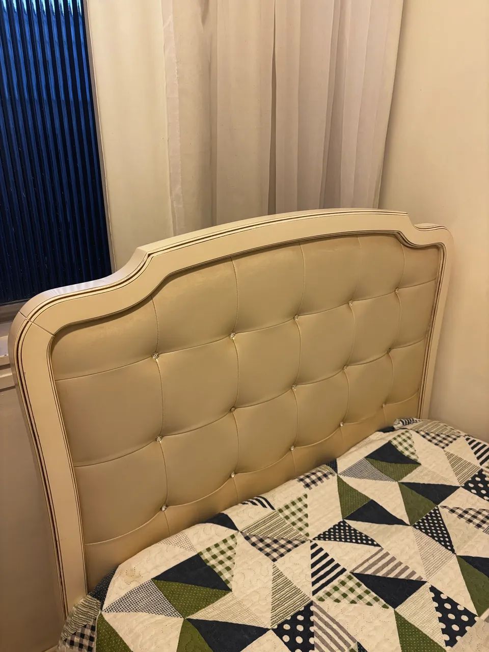 Cama Provençal com Cabeceira Estofada - Foto 4